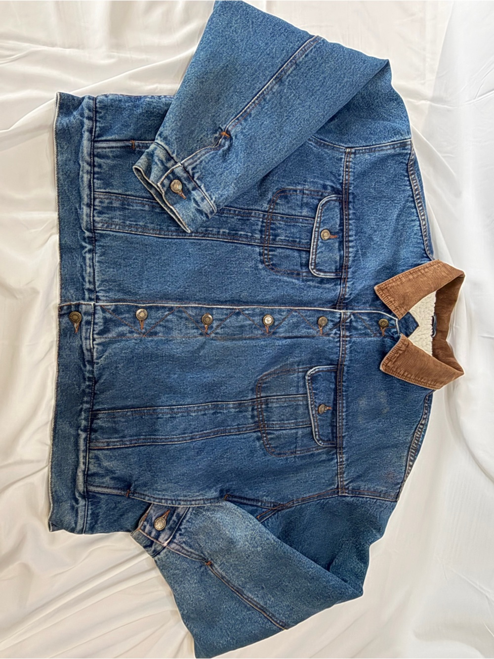 Men’s Vintage Wrangler Hero Denim Sherpa lined jacket